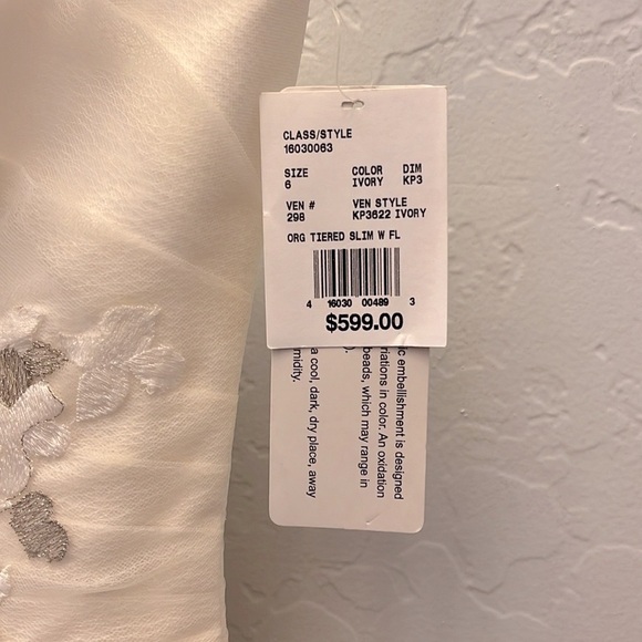 GALINA Signature Strapless Ivory Wedding Dress KP3622 floral detail NWT - Size 6 - Picture 8 of 16